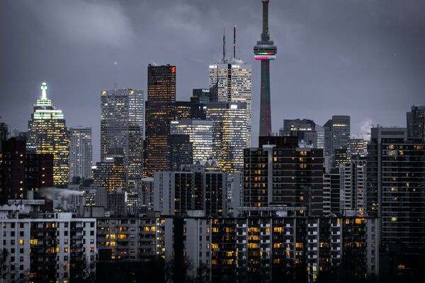 Immigrate to Ontario: jobs, cities and the Ontario Immigrant Nominee Program